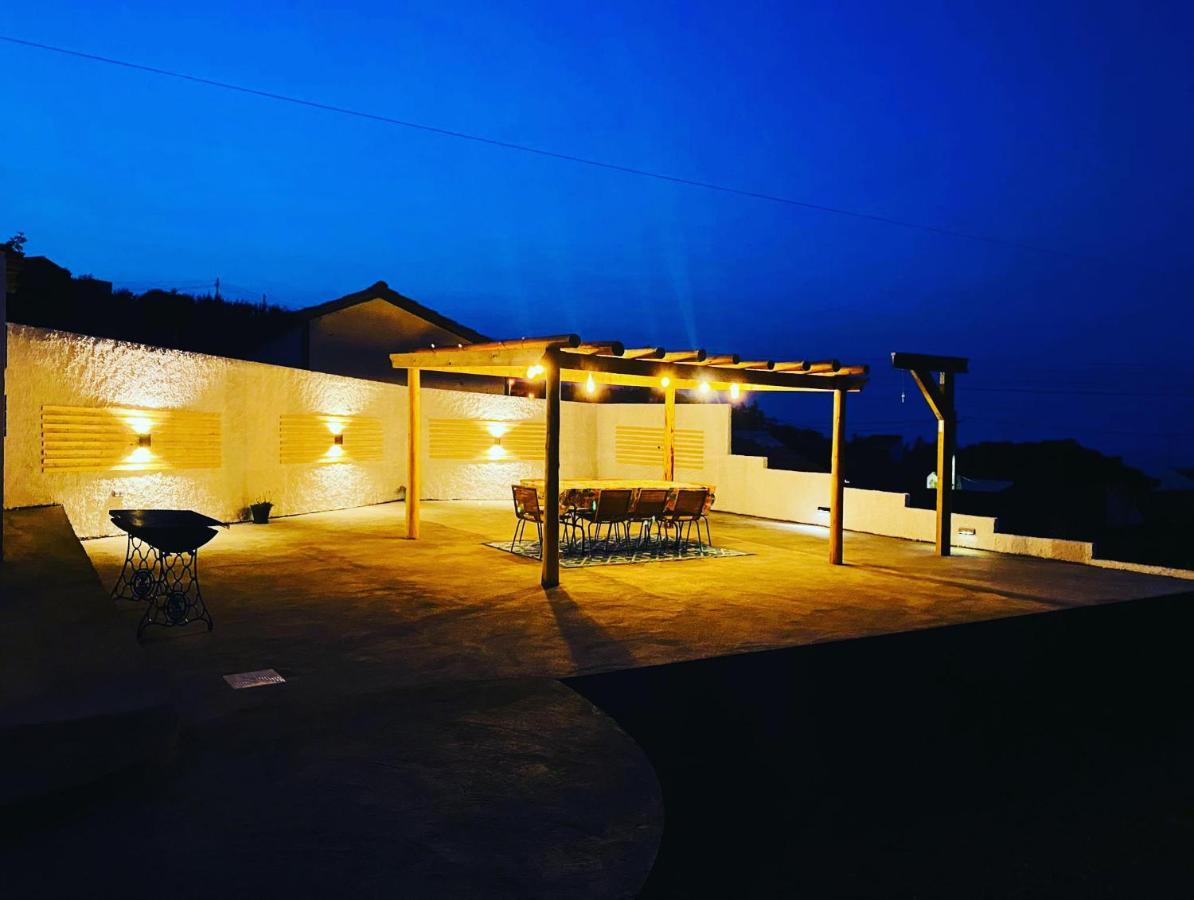 Casa Da Fonte - Alojamento Local Com Jacuzzi Nordeste  Exterior photo
